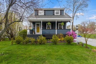 19 Pennell Ave, Portland, ME 04103