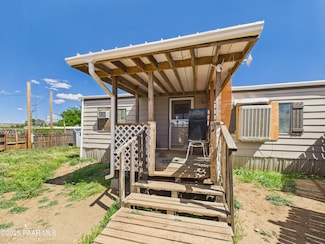 16467 S Red Rock Ln, Mayer, AZ 86333