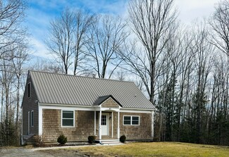 61 Mudgett Rd, Kenduskeag, ME 04450