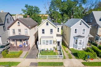 321 N Grove St, East Orange, NJ 07017