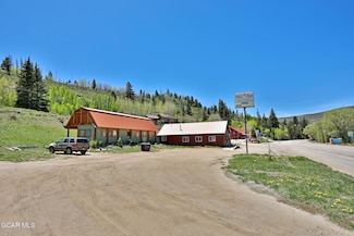 512 Byers Ave, Hot Sulphur Springs, CO 80451