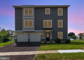 100 High St, Enola, PA 17025