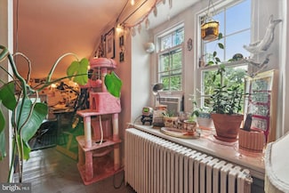 23 W Walnut Ln Unit 3, Philadelphia, PA 19144