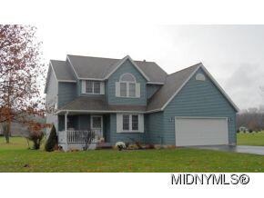 7674 Thomas Cir, Stittville, NY 13469