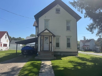 4 Caroline St, Gouverneur, NY 13642