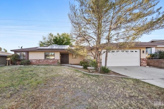2904 Brock Way, Bakersfield, CA 93306