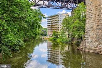 1702 N Park Dr Unit 13, Wilmington, DE 19806
