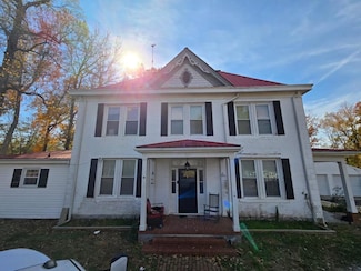 221 Virginia St, Kenbridge, VA 23944