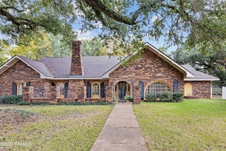 608 N Coreil St, Ville Platte, LA 70586