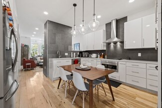 588 E 7th St, Boston, MA 02127