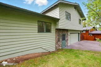 19254 Adak Cir, Eagle River, AK 99577