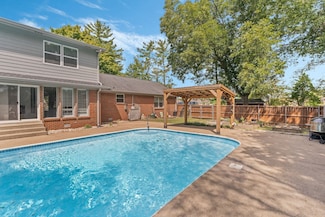 818 N Rutherford Blvd, Murfreesboro, TN 37130