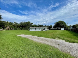 5065 Hayes Rd, Lakeland, FL 33811