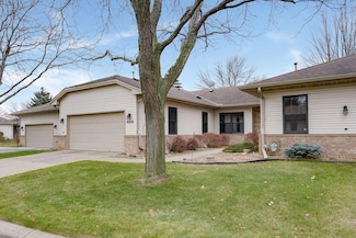 15068 Derby Cir, Rosemount, MN 55068