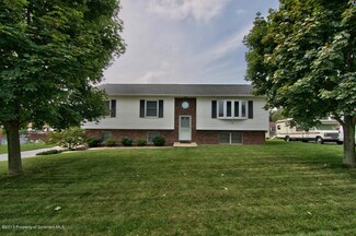 11 Joan Dr, Tunkhannock, PA 18657