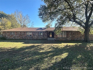 7889 W State Highway 31, McAlester, OK 74501