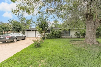 11942 Plum Meadow Ln, Houston, TX 77039