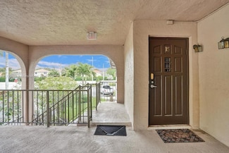 3307 NW 108th Dr Unit 15, Coral Springs, FL 33065