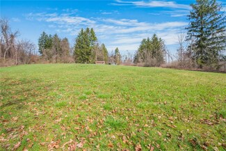 226 Baldwin Rd, Carnegie, PA 15106