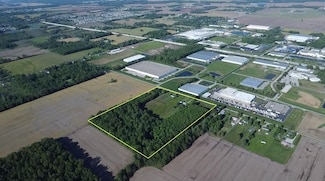 6520 S 300 W, Columbus, IN 47201