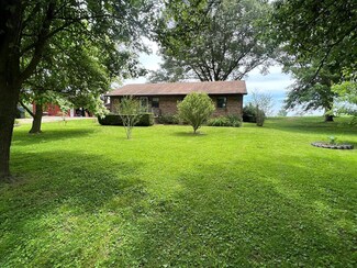 7420 Kentucky 405, Maceo, KY 42355
