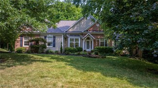 8070 Bainbrook Dr, Chagrin Falls, OH 44023