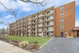 255 S West Ave Unit 213, Elmhurst, IL 60126