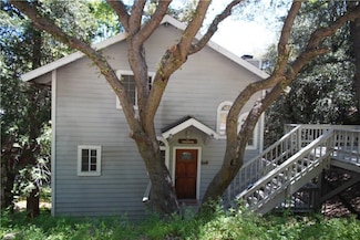 319 Dorn Dr, Crestline, CA 92325