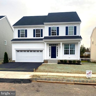 37 Misty Meadow Ln, Hamilton, NJ 08619