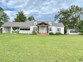 1088 Tippettville Rd, Vienna, GA 31092