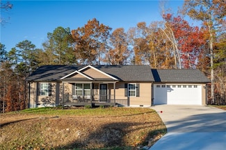 2708 Quarles Rd, Rocky Face, GA 30740