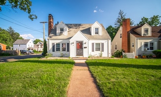 44 Middle Turnpike E, Manchester, CT 06040