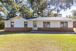 510 Millhouse Rd, Castle Hayne, NC 28429