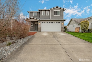 4784 N Golf Course Dr, Blaine, WA 98230
