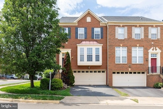 18257 Camdenhurst Dr, Gainesville, VA 20155
