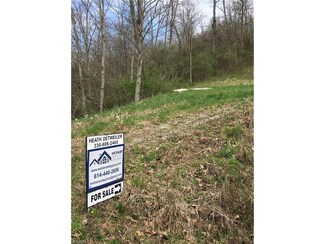 2200 McMannis Riggs Rd, Beverly, OH 45715
