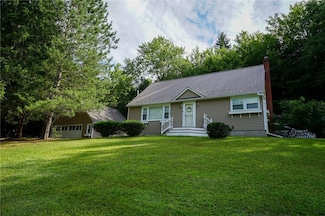 437 Lindholm Rd, Hurleyville, NY 12747