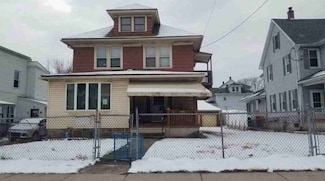 1819 Luzerne St, Scranton, PA 18504