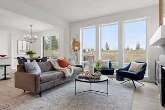 10020 Corral Way, Chaska, MN 55318