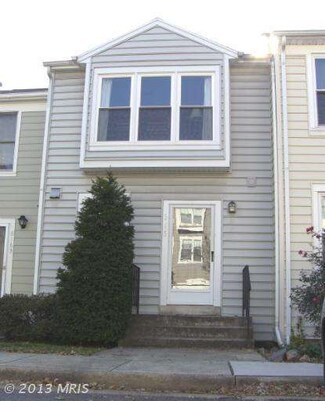 6165 Glen Eagles Ct, Falls Church, VA 22044