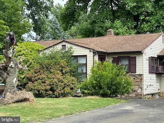 29 Maple Ave, Hatboro, PA 19040