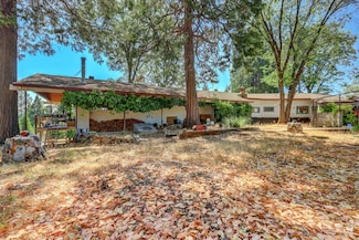 11026 Beauview Rd, Grass Valley, CA 95945