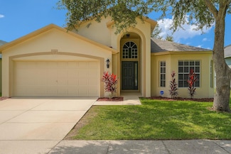 6921 Waterbrook Ct, Gibsonton, FL 33534