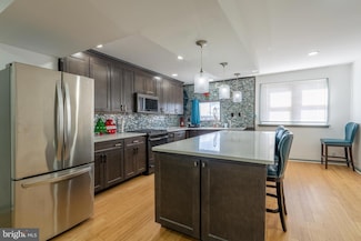 1912 S 30th St, Philadelphia, PA 19145