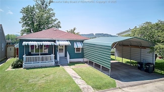 602 Kanawha Ave, Nitro, WV 25143