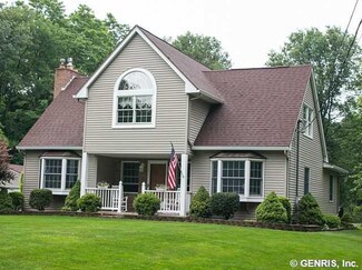 828 Hamlin Center Rd, Hamlin, NY 14464