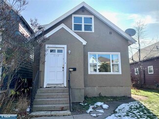 218 7th St S, Virginia, MN 55792