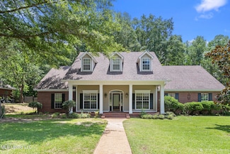 52 Eastgate Dr, Brandon, MS 39042