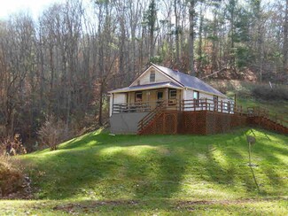 782 Broad Hollow Rd, Pearisburg, VA 24134