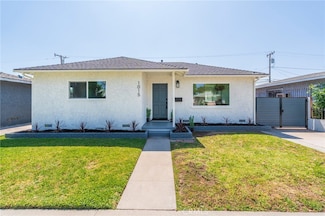1015 S Castlegate Ave, Compton, CA 90221